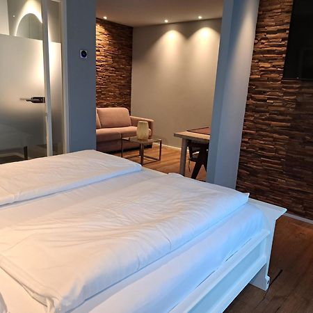 Motelplushotel Biggeseefront Olpe bei Meschede Exteriör bild